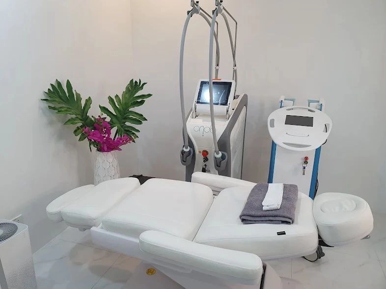 Клиника «Skin Doctors»