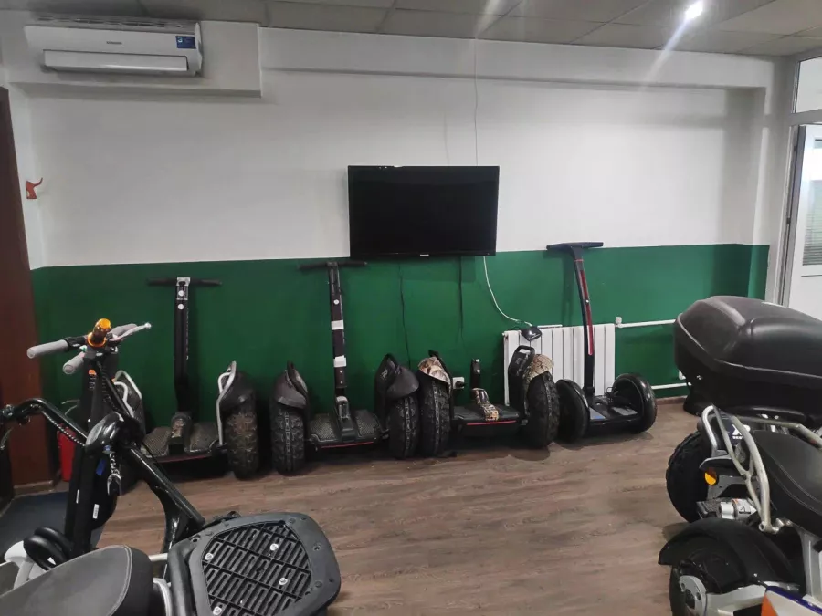 Магазин электротранспорта Segway-service в Москве: Сегвеи, Найнботы, Моноколёса, Гироскутеры, Электровелосипеды, Электросамокаты, Ремонт,