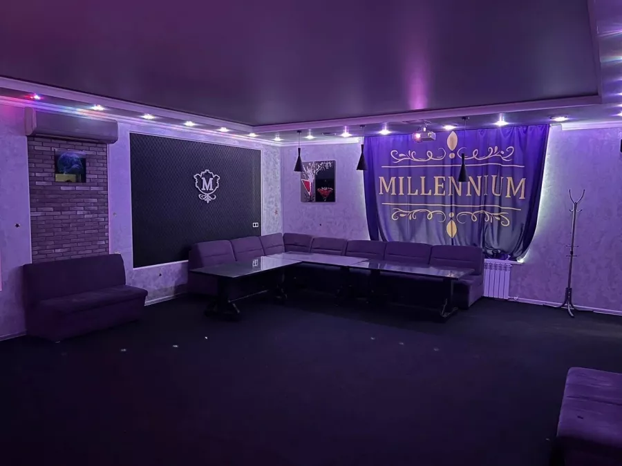 Караоке-клуб Millennium в Новороссийске: Вечеринки, Танцы, Чилим, Песни,