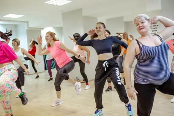 Студия танцевального фитнеса "Zumbeat"