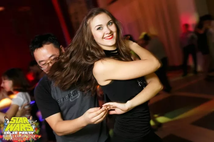 Школа танцев Сальсатека  в  Новосибирске