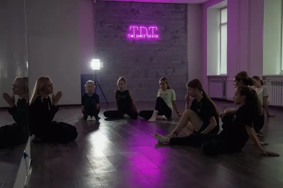 Театр танца Time в Новосибирске: Танцы, Хореография, Зал, Школа танцев, Тренировка,