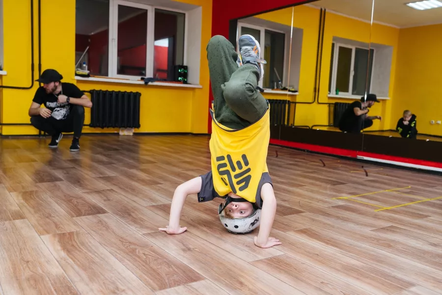 Школа Танцев Топ Хоп в Новосибирске: Танцы, Хореография, Зал, Хип-хоп, Учимся, Школа,