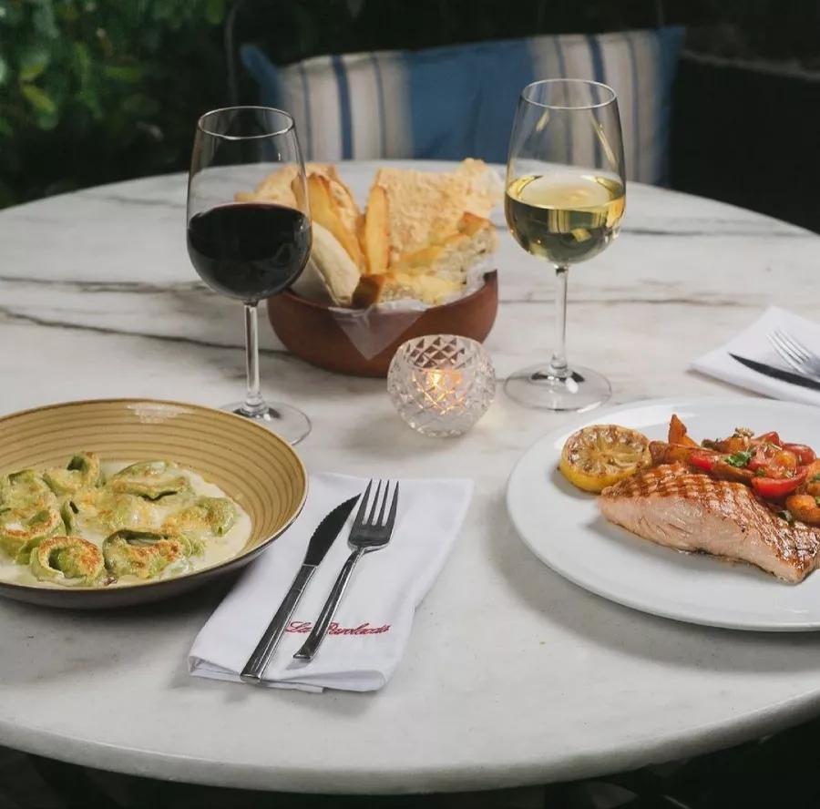 Ресторан La Parolaccia Trattoria в Буэнос-Айрес (Аргентина): Еда, Итальянская кухня, Ресторан,