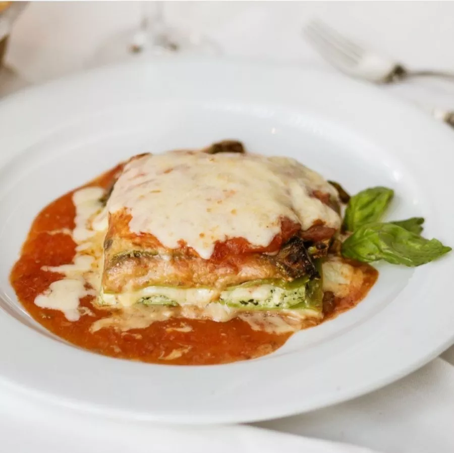 Ресторан La Parolaccia Trattoria в Буэнос-Айрес (Аргентина): Еда, Итальянская кухня, Ресторан,