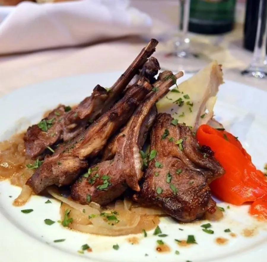 Ресторан Museo del Jamón в Буэнос-Айрес (Аргентина): Еда, Ресторан,