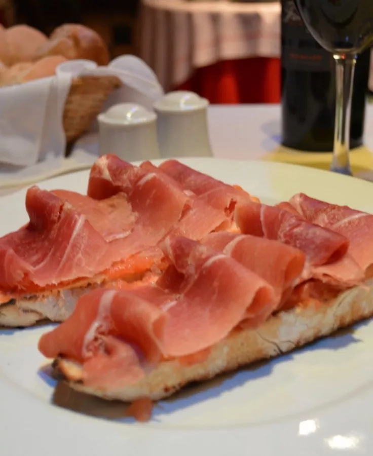 Ресторан Museo del Jamón в Буэнос-Айрес (Аргентина): Еда, Ресторан,