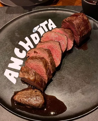 Ресторан Anchoita  в  Буэнос-Айрес (Аргентина)