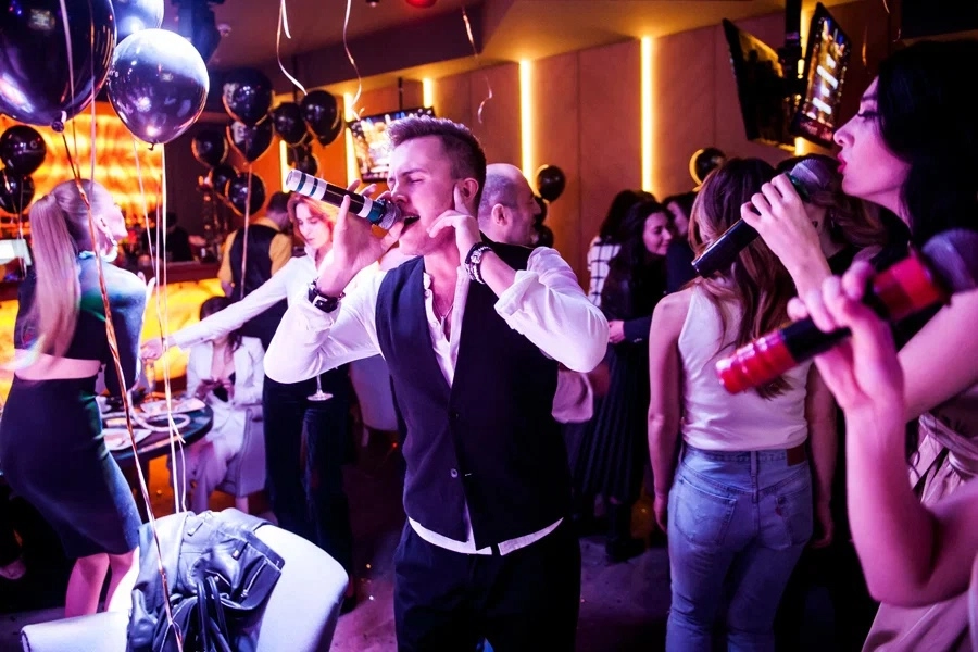 Караоке-клуб Пьяно в Екатеринбурге: Вечеринки, Танцы, Песни, Музыка,