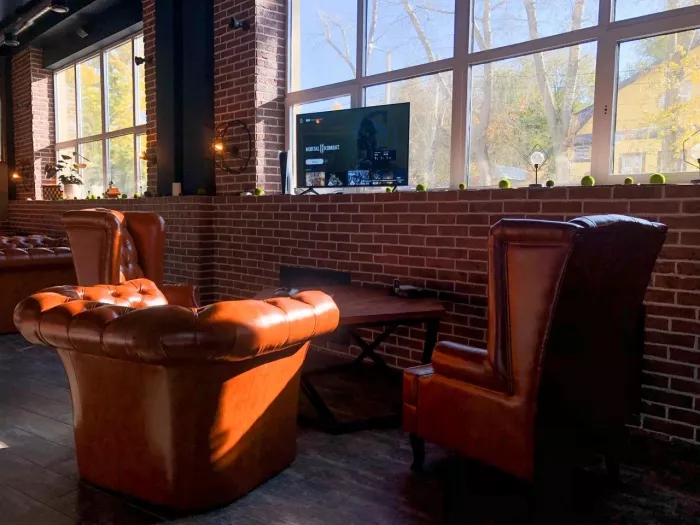 Караоке-клуб "Aristocrat"