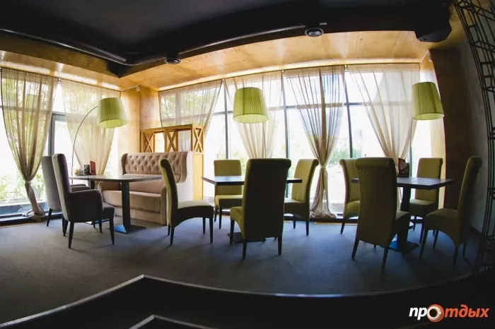 Караоке-клуб "Cacao Lounge Project"