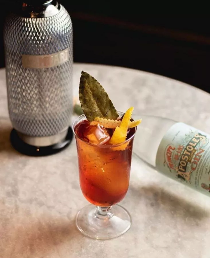 Бар Floreria Atlantico в Буэнос-Айрес (Аргентина): Вино , Бар, Wine, Bar, Cocktails , Flowers, Котейли, Цветы,