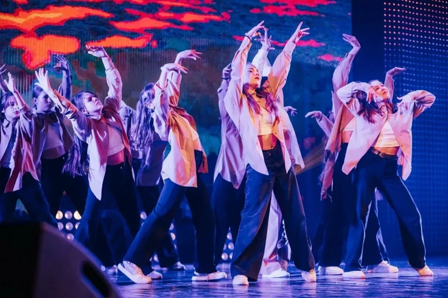 Школа Танцев Бит Бомбит в Новосибирске: Танцы, Хореография, Зал, Тренировка, Учимся, Школа,