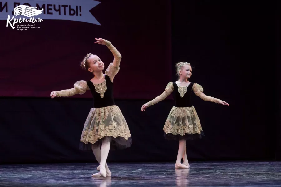 Студия балета Жизель в Новосибирске: Танцы, Хореография, Зал, Балет, Тренировка, Учимся,