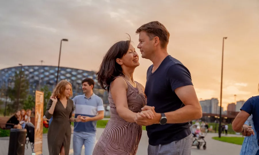 Школа танцев Штрих Кот в Новосибирске: Танцы, Хореография, Зал, Тренировка, Школа, Учимся,