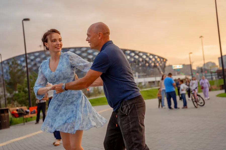 Школа танцев Штрих Кот в Новосибирске: Танцы, Хореография, Зал, Тренировка, Школа, Учимся,