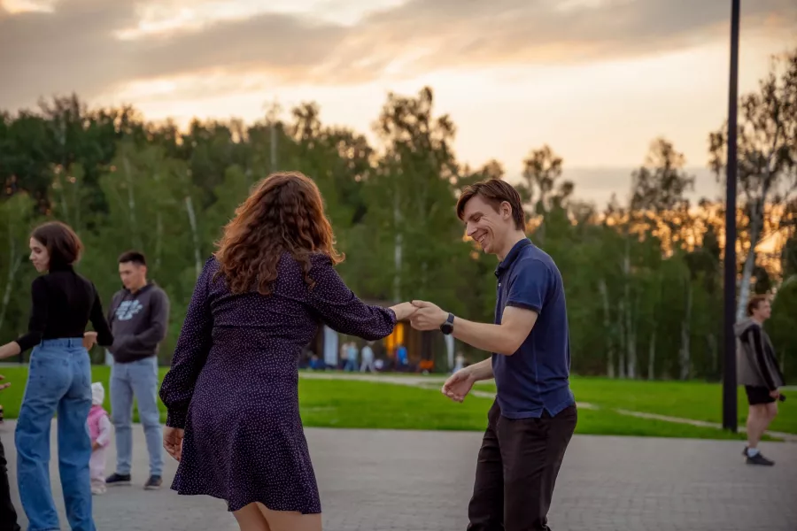 Школа танцев Штрих Кот в Новосибирске: Танцы, Хореография, Зал, Тренировка, Школа, Учимся,