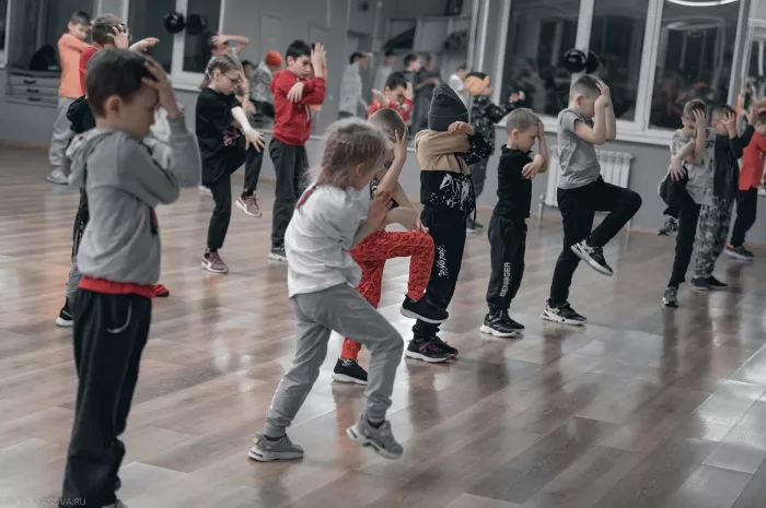 Танцевальная студия "Breakids"