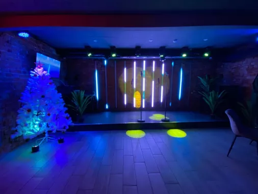 Караоке-клуб "S Bar"