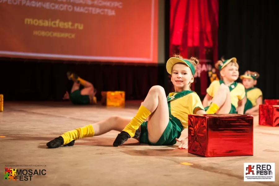 Танцевальная студия Астера в Новосибирске: Танцы, Хореография, Зал, Тренировка, Школа, Учимся,