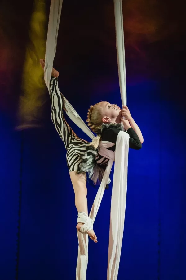 Школа танцев GRAVITY в Новосибирске: Танцы, Зал, Хореография, Тренировка, Учимся,