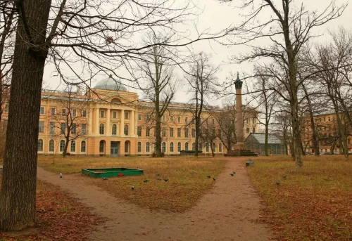 Санкт-Петербургская академия художеств имени Ильи Репина в Санкт-Петербурге
