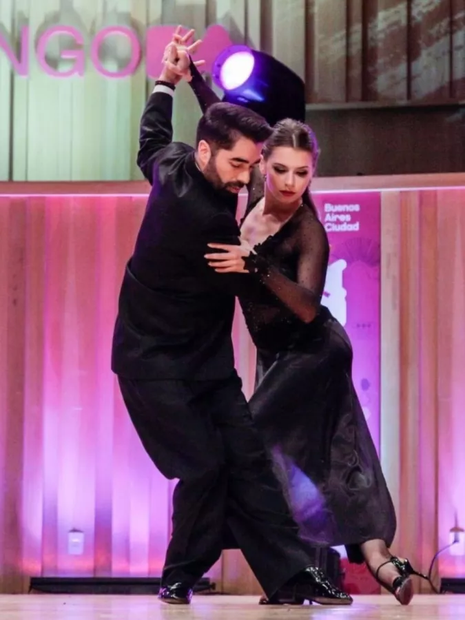 Аргентинское танго KW-TANGO в Новосибирске: Танцы, Зал, Хореография, Танго, Школа, Учимся,