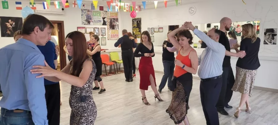 Аргентинское танго KW-TANGO в Новосибирске: Танцы, Зал, Хореография, Танго, Школа, Учимся,