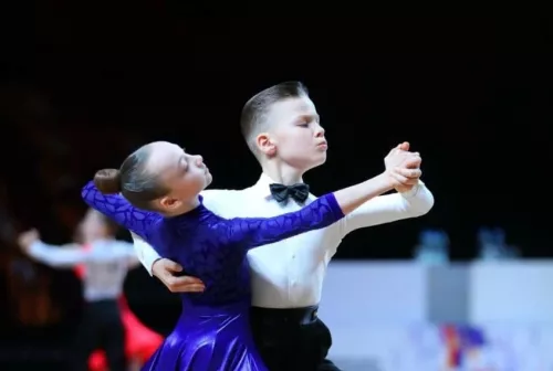 Танцевальный клуб AksenovDANCE в Новосибирске