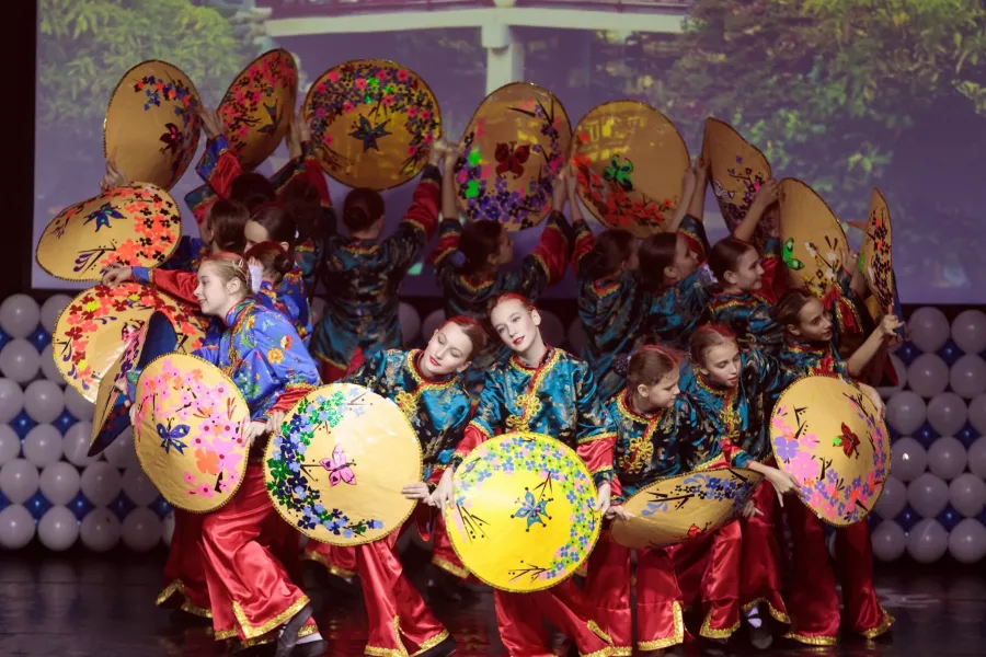 Ансамбль народного танца Любава в Новосибирске: Танцы, Зал, Хореография, Культура, Школа, Учимся,