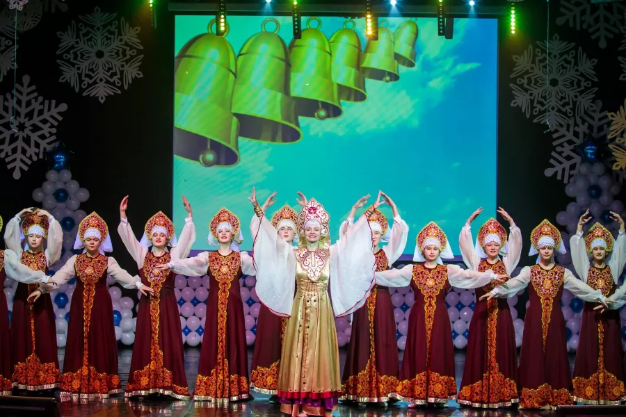 Ансамбль народного танца Любава в Новосибирске: Танцы, Зал, Хореография, Культура, Школа, Учимся,