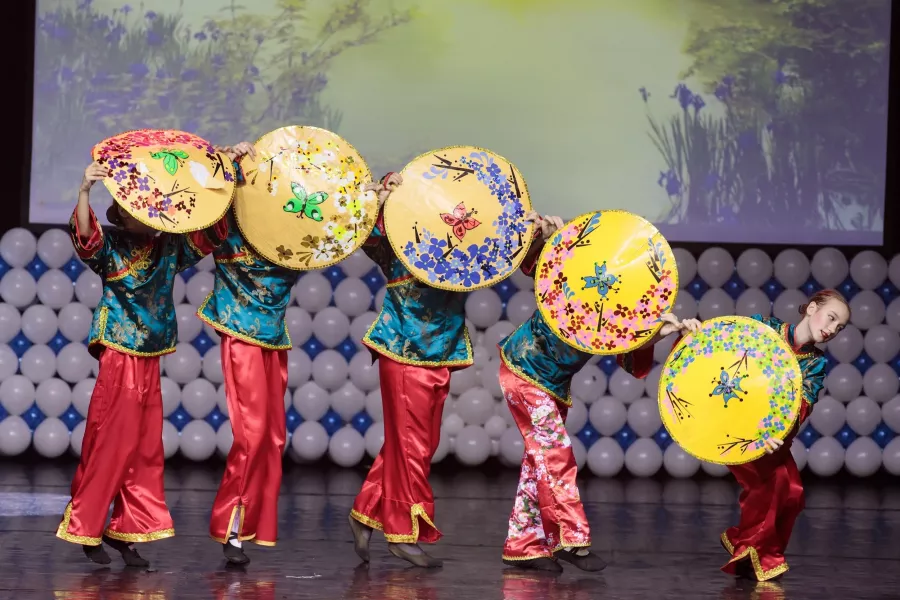 Ансамбль народного танца Любава в Новосибирске: Танцы, Зал, Хореография, Культура, Школа, Учимся,