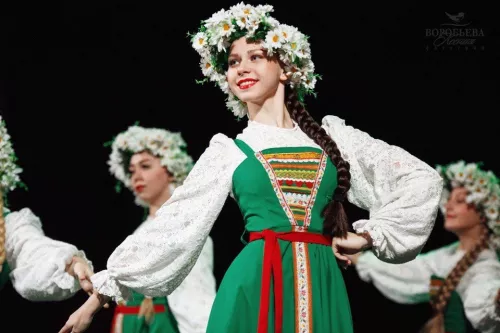 Образцовый хореографический ансамбль Ералаш в Новосибирске