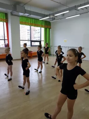 Образцовый хореографический ансамбль "Ералаш"