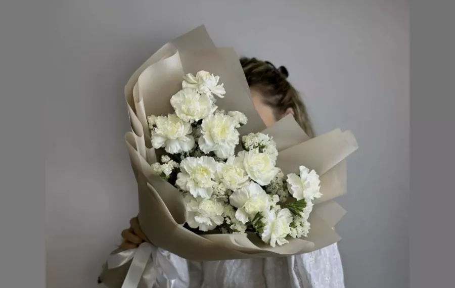 Цветочный магазин Cena Odna в Москве: Свадебный букет , Цветы, Букет, Подарки, Свадьба,