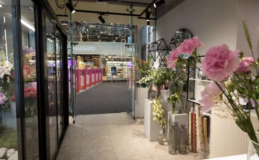 Цветочная мастерская The Flower Bar в Москве: Цветочный магазин , Магазин цветов , Цветы, Свадебный букет , Свадебный подарок , Букет,