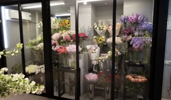 Цветочная мастерская "The Flower Bar"