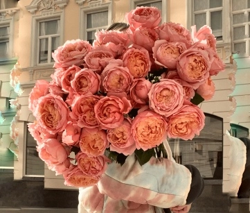 Цветочная мастерская The Flower Bar в Москве: Цветочный магазин , Магазин цветов , Цветы, Свадебный букет , Свадебный подарок , Букет,