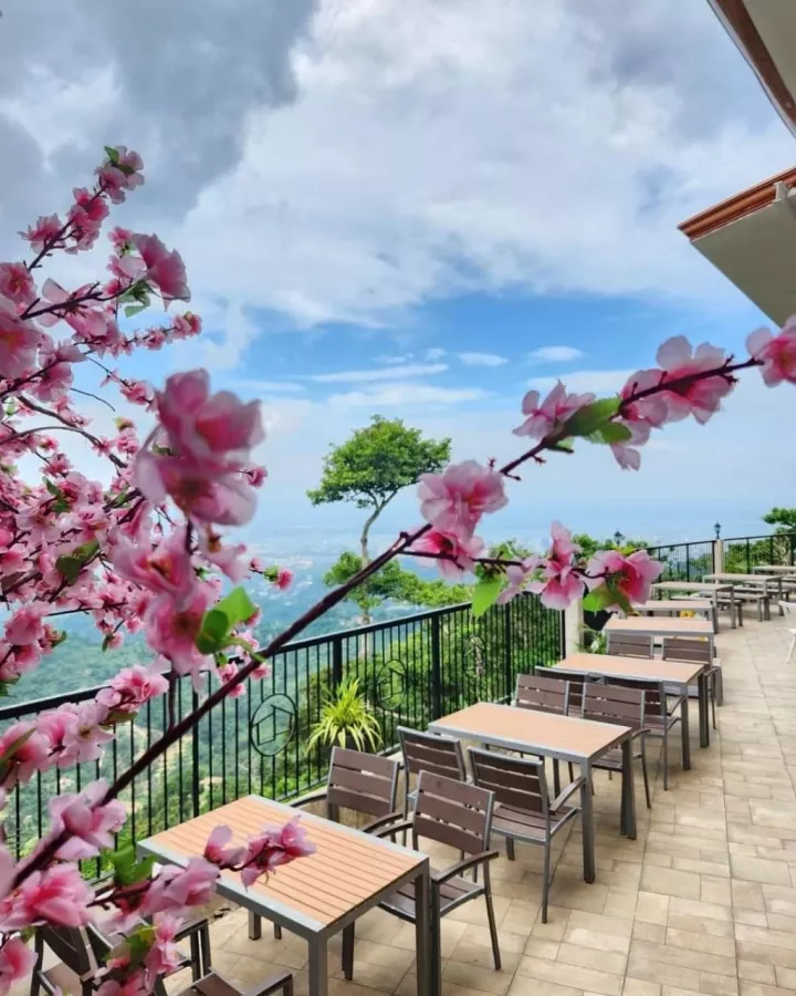 Ресторан Balay Sa Busay в Себу: Еда, Виды, Ресторан,