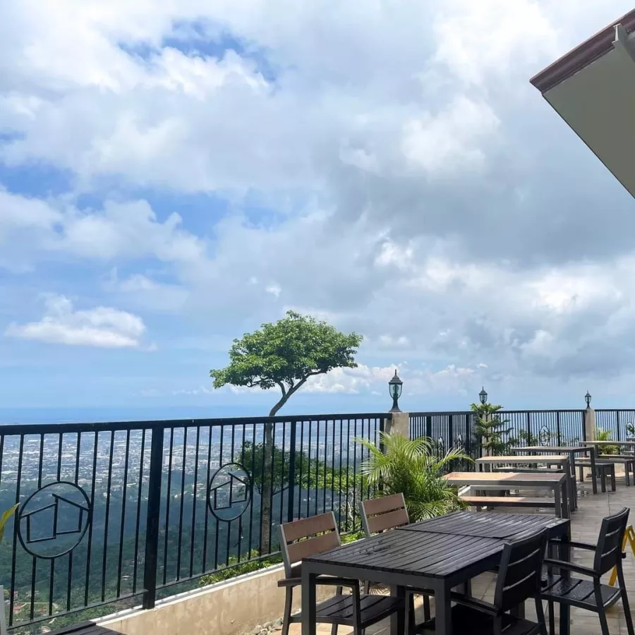 Ресторан Balay Sa Busay в Себу: Еда, Виды, Ресторан,