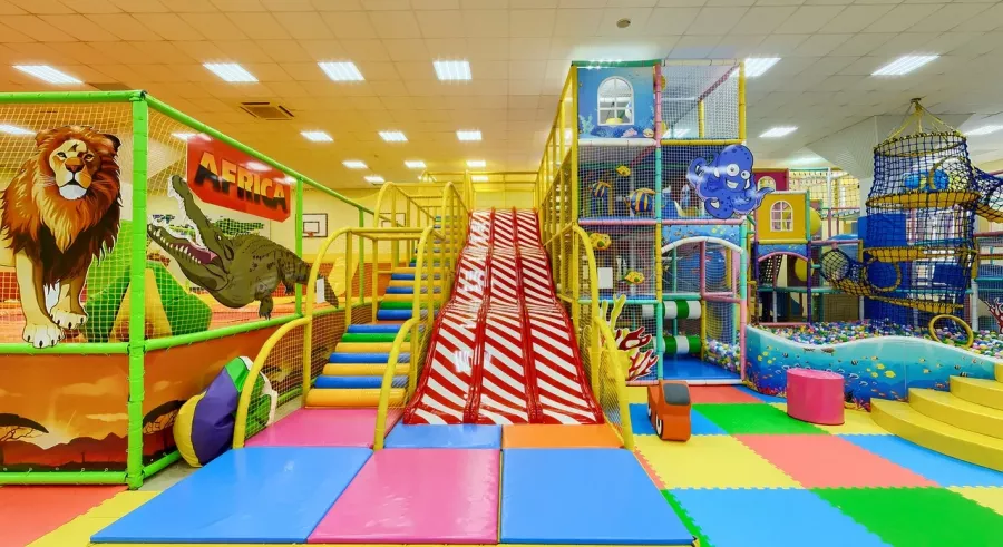 Детский парк 7 Континент в Геленджике: IT сервисы, Веревочный парк, Семейный отдых , Развлечение, Батут,