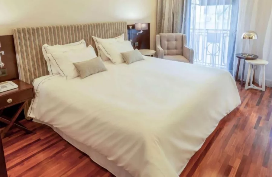 Отель Esplendor by Wyndham Buenos Aires Tango в Буэнос-Айрес (Аргентина): Люкс, Бассейн, Hotel, Lux, Swimming pool , Отель,
