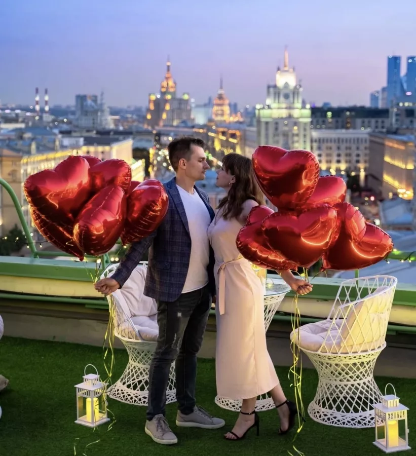Площадка для свиданий и предложений 7Sky в Москве: Свидание, Для влюбленных, Свадьба,