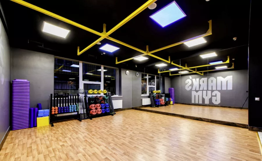 Фитнес-клуб Mark`s gym в Новороссийске: Йога, Пилатес, Стретчинг, Фитнес-бар, TRX тренировки, Развиваться, Персональный тренер, Аэробика,