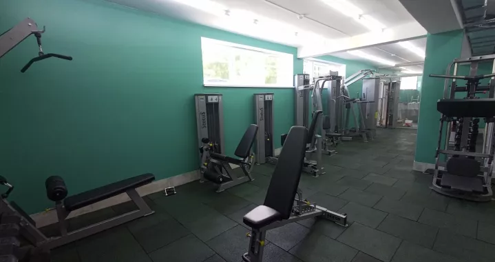​Тренажерный зал "Status gym"