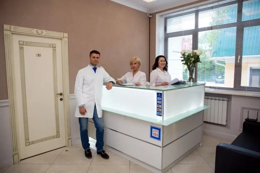 Медицинский центр АкваЛор в Владивостоке: Клиника⛑, Больница🏣, ЭКГ, Невролог, Врач, Доктор, Терапевт, Стационар,