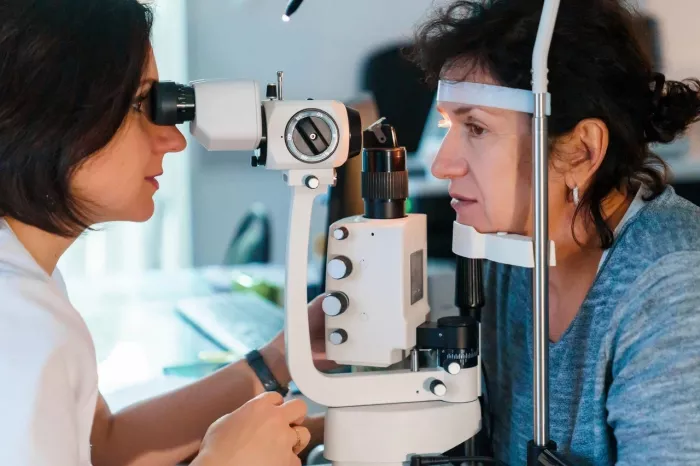 "Глазной центр"