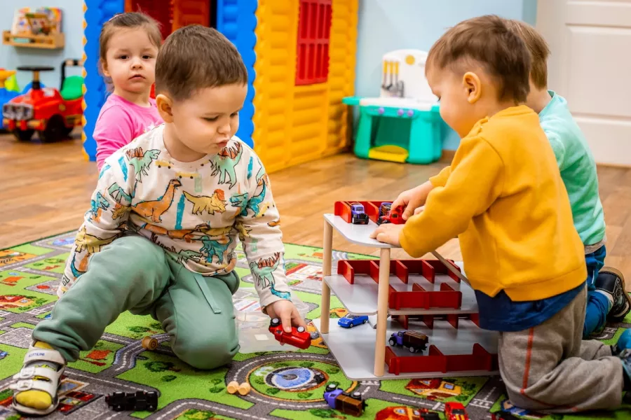 Частный детский сад и развивающий центр СМАЙЛиКо в Ульяновске: Детям, Ясли, Садик, Дошкольники, Развитие,