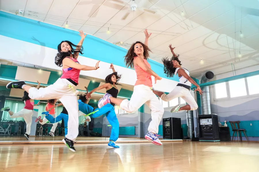 Школа танцев Modern Art в Уссурийске: Танцы, Зал, Хореография, Балет, Растяжка, Школа,