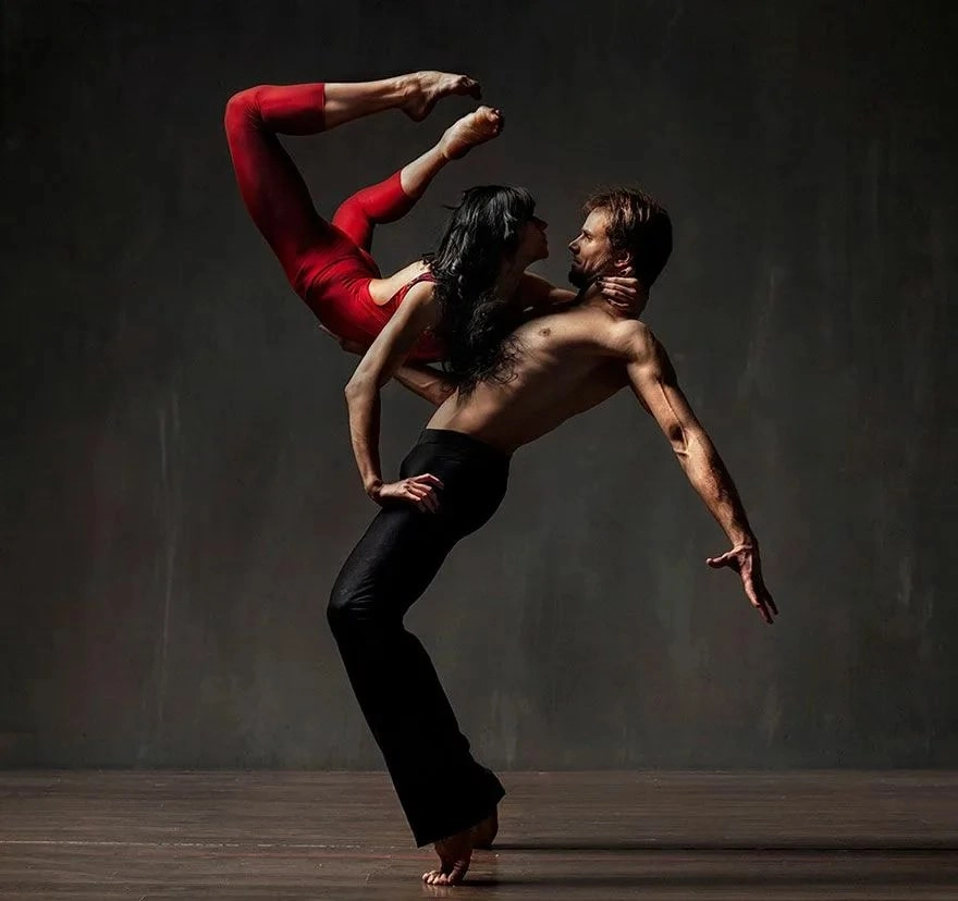 Центр хореографического искусства Allonge в Уссурийске: Детям, Танцы, Зал, Хореография, Растяжка, Школа,